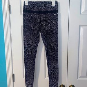 Black w/ White Polka Dot Echt XL Leggings